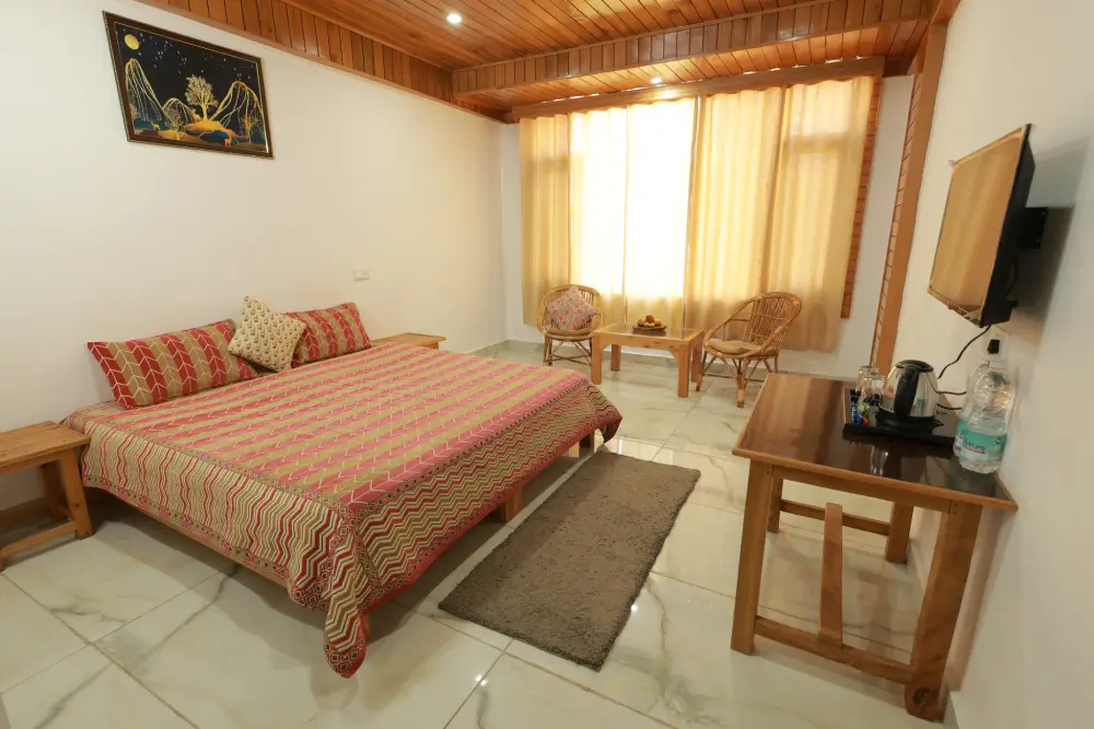 Peony room at Shree Ganga Cottages